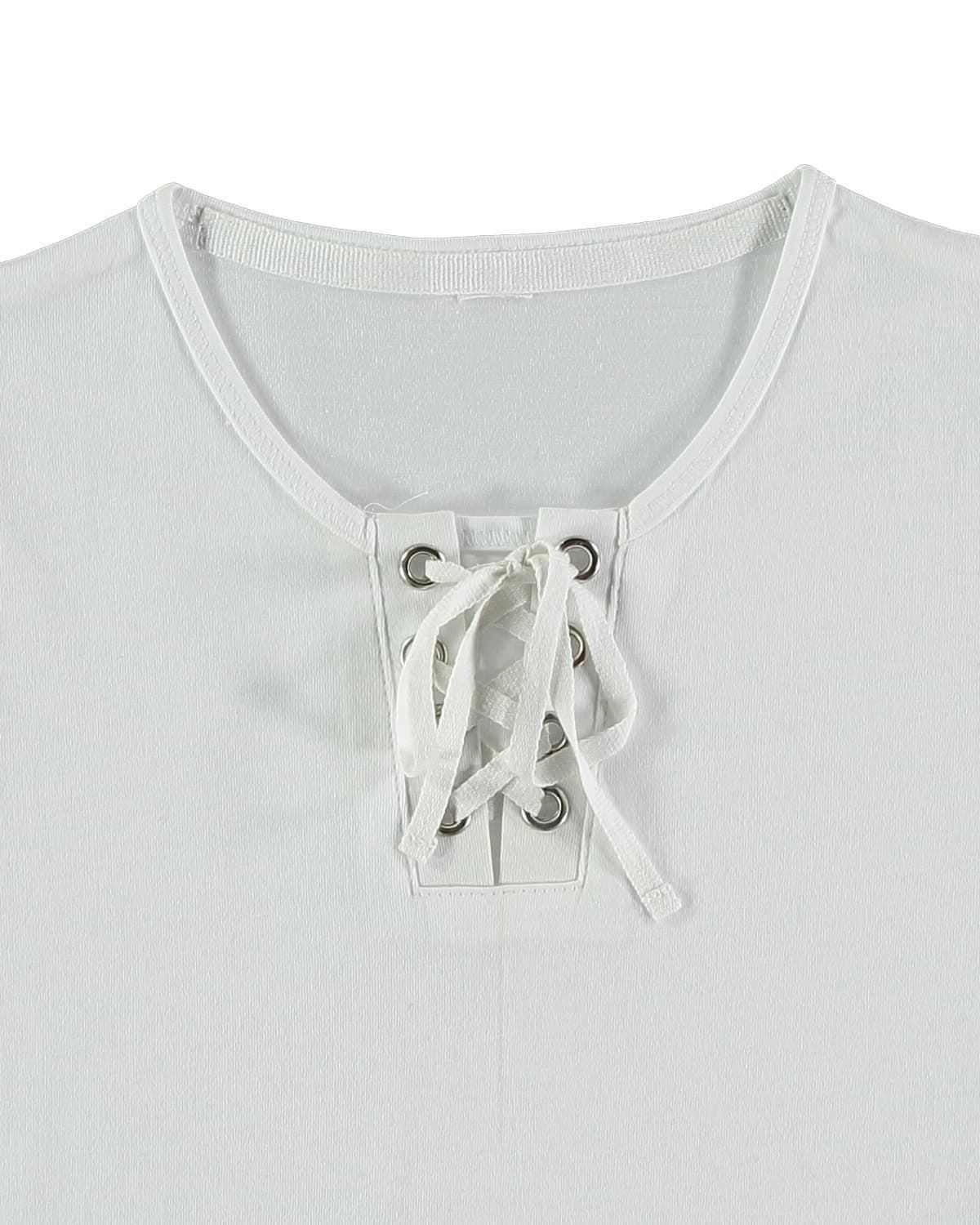 Camiseta de manga corta con ojales y cordón. - Imagen 2