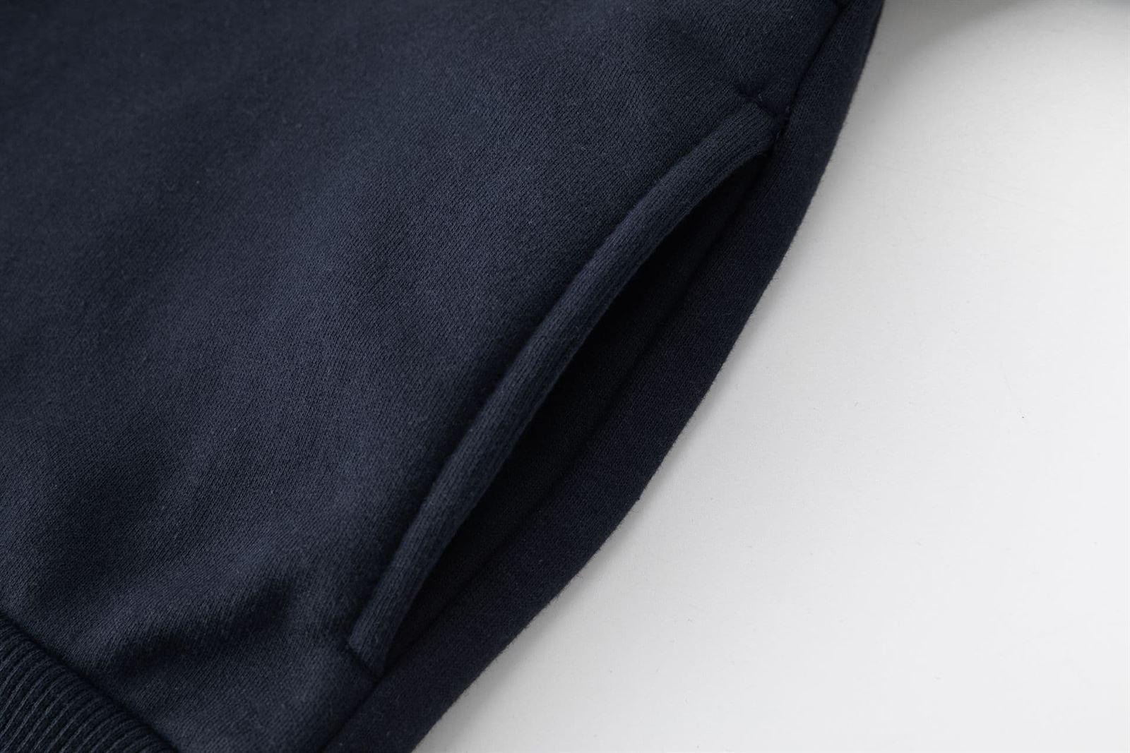 SUDADERA CON CAPUCHA - Imagen 7