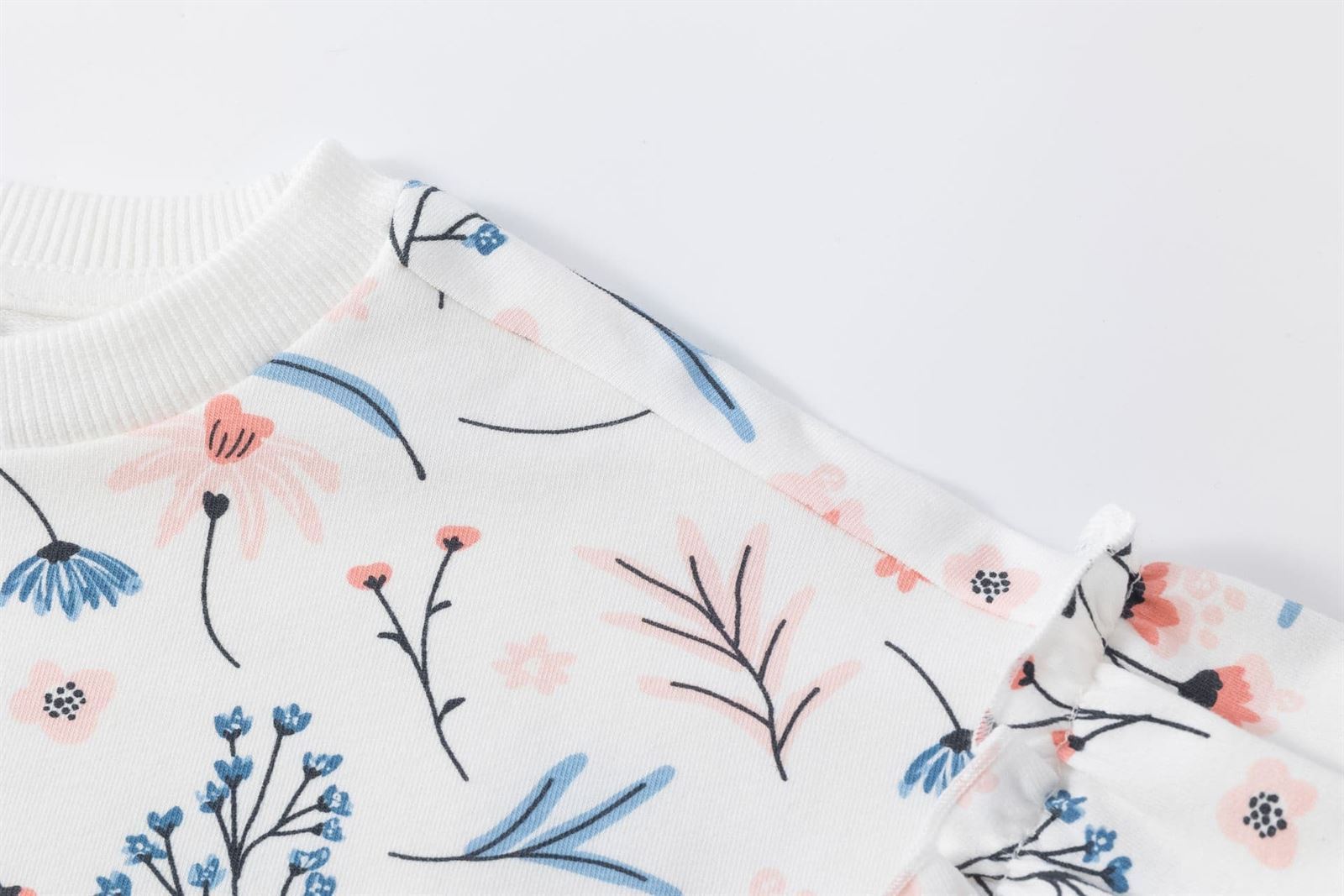 SUDADERA ESTAMPADA - Imagen 4